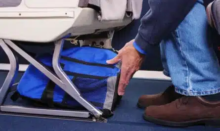 Que signifie « accessoire personnel » dans un avion ?